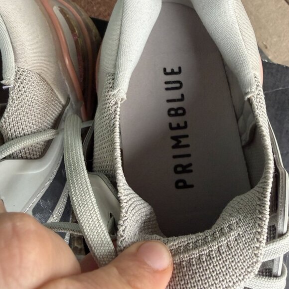 Size 11 - Adidas Ultraboost 20 Metal Grey Signal Coral - Picture 7 of 7